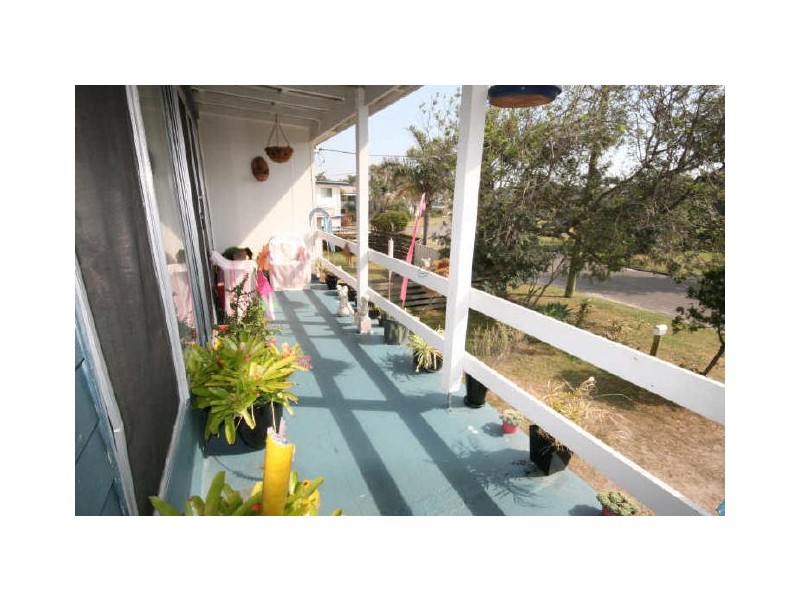 10 Koribah Avenue, Lake Cathie NSW 2445