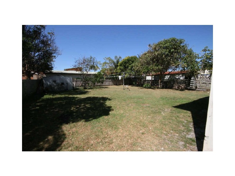 10 Koribah Avenue, Lake Cathie NSW 2445