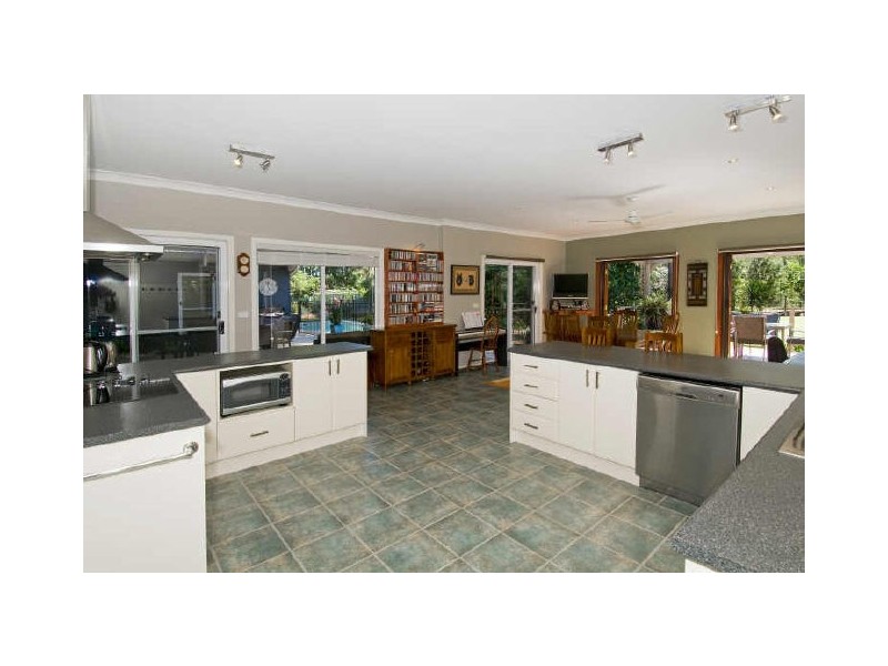 43 Lakeside Way, Lake Cathie NSW 2445