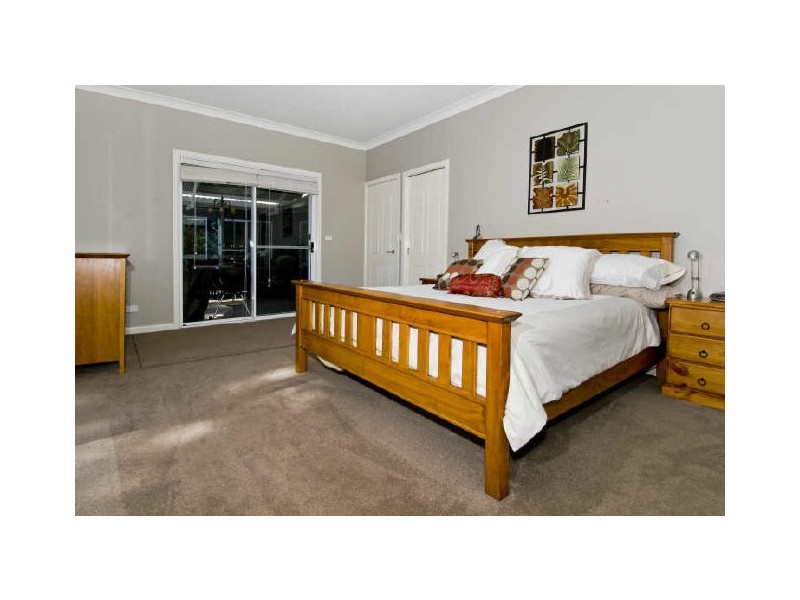 43 Lakeside Way, Lake Cathie NSW 2445
