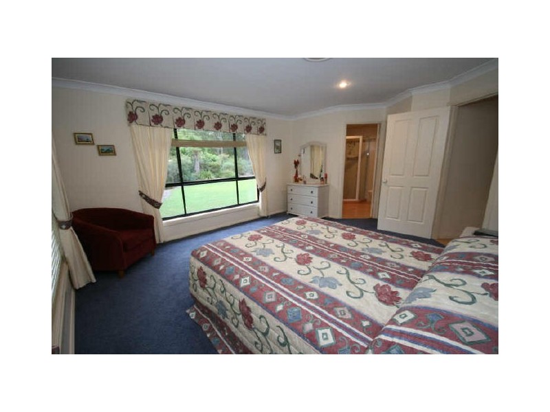 4 Sheaok Place, Lake Cathie NSW 2445