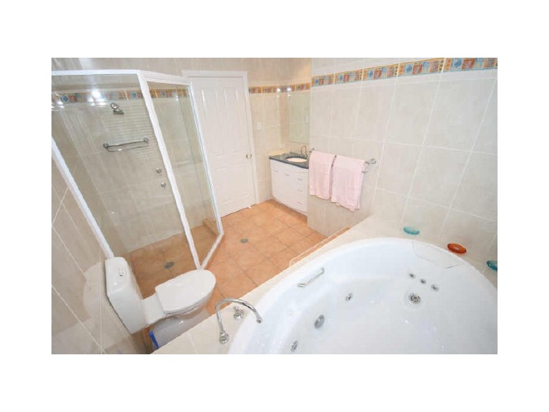 4 Sheaok Place, Lake Cathie NSW 2445