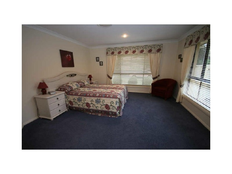 4 Sheoak Place, Lake Cathie NSW 2445