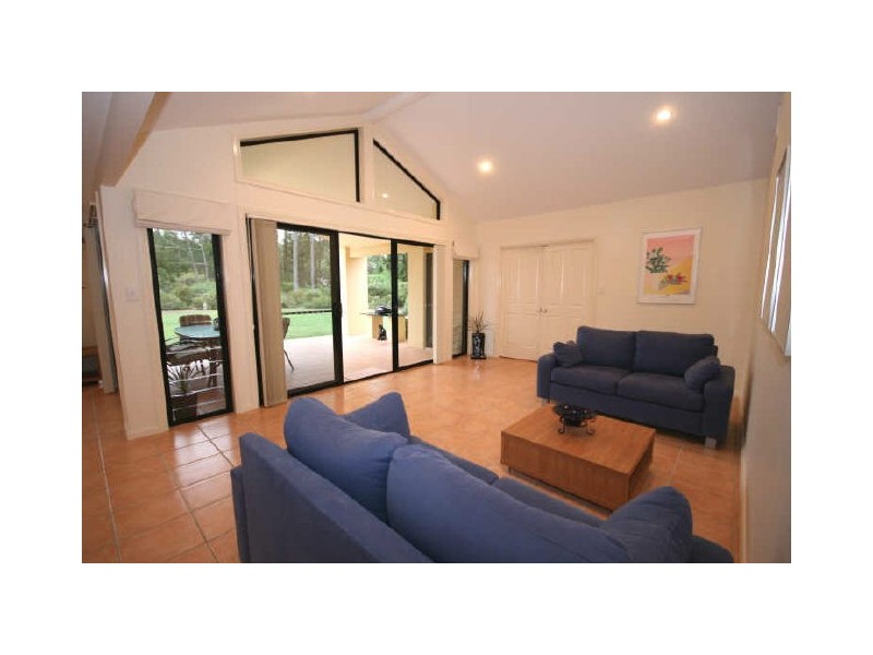 4 Sheoak Place, Lake Cathie NSW 2445