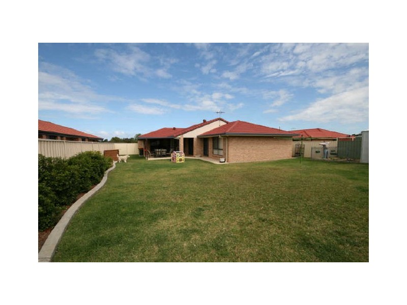 9 Bligh Place, Lake Cathie NSW 2445