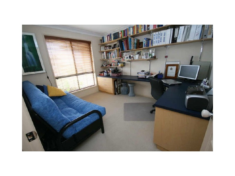 9 Bligh Place, Lake Cathie NSW 2445