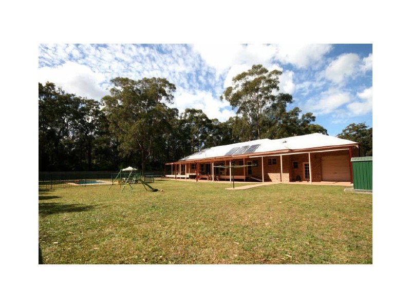 13 Lakeside Way, Lake Cathie NSW 2445