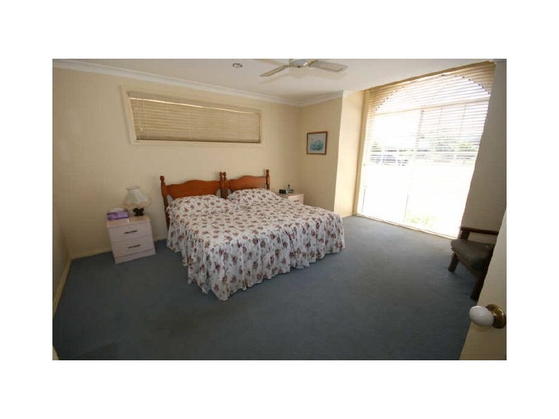 32 Lakeside Way, Lake Cathie NSW 2445