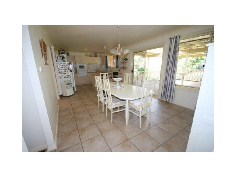 8 Seafront Circuit, Bonny Hills NSW 2445