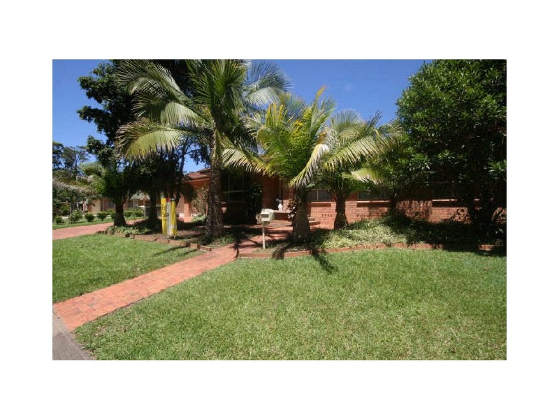 8 Seafront Circuit, Bonny Hills NSW 2445