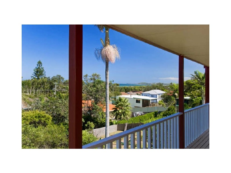 1548 Ocean Drive, Lake Cathie NSW 2445