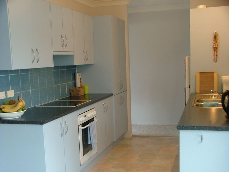 16 Solander Place, Lake Cathie NSW 2445