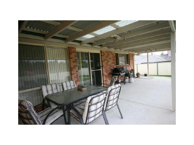 14 Solander Place, Lake Cathie NSW 2445