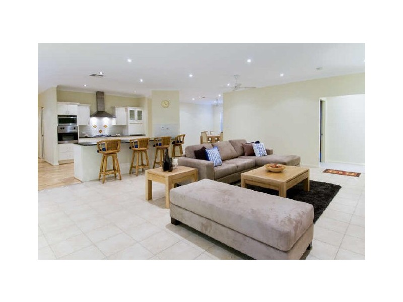 53 Kendall Crescent, Bonny Hills NSW 2445