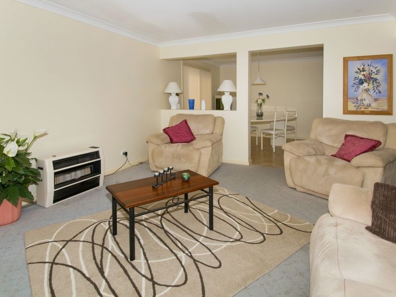 8 John Phillip Drive, Bonny Hills NSW 2445