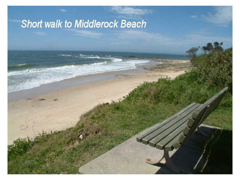 5 Catalina Close, Lake Cathie NSW 2445