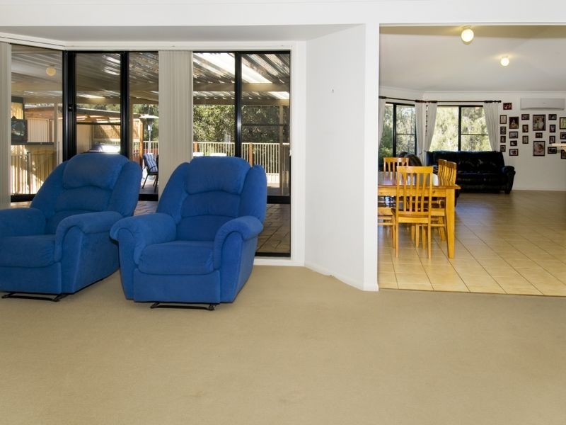 32 Bligh Place, Lake Cathie NSW 2445