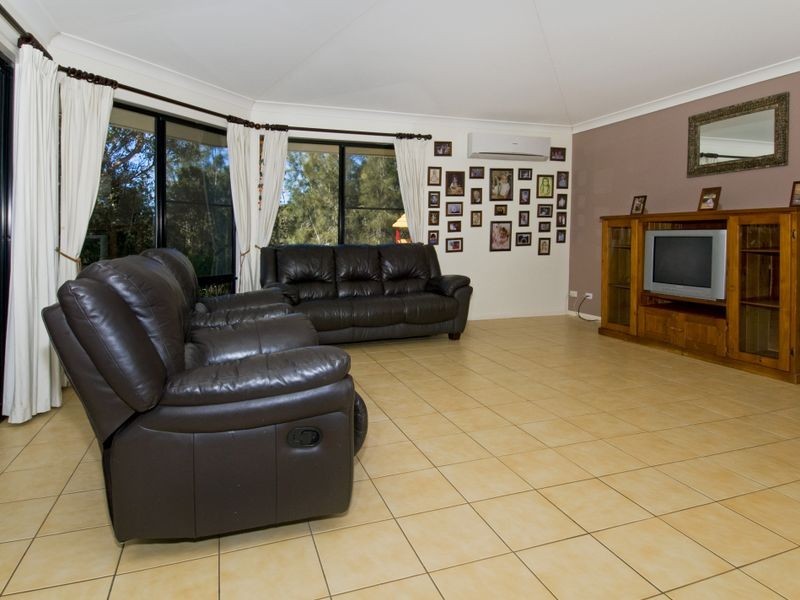 32 Bligh Place, Lake Cathie NSW 2445