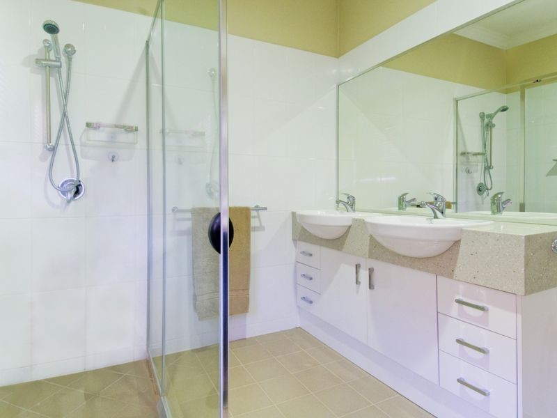 4 Seafarers Close, Bonny Hills NSW 2445