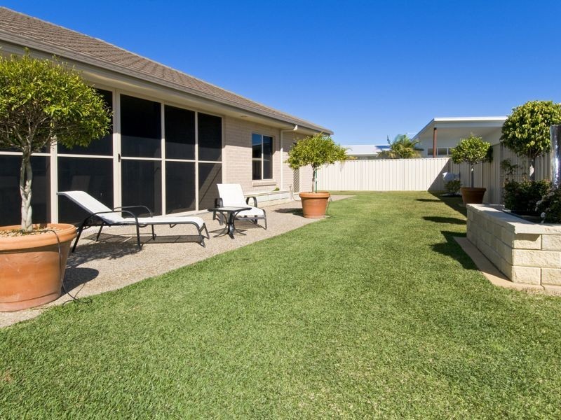 4 Seafarers Close, Bonny Hills NSW 2445