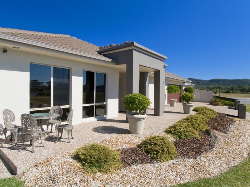 4 Seafarers Close, Bonny Hills NSW 2445