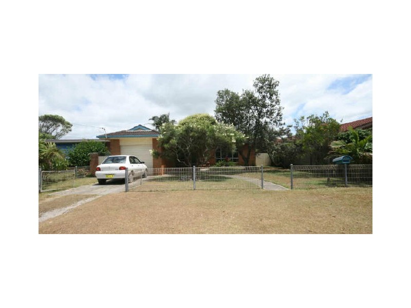 3 Koribah Avenue, Lake Cathie NSW 2445