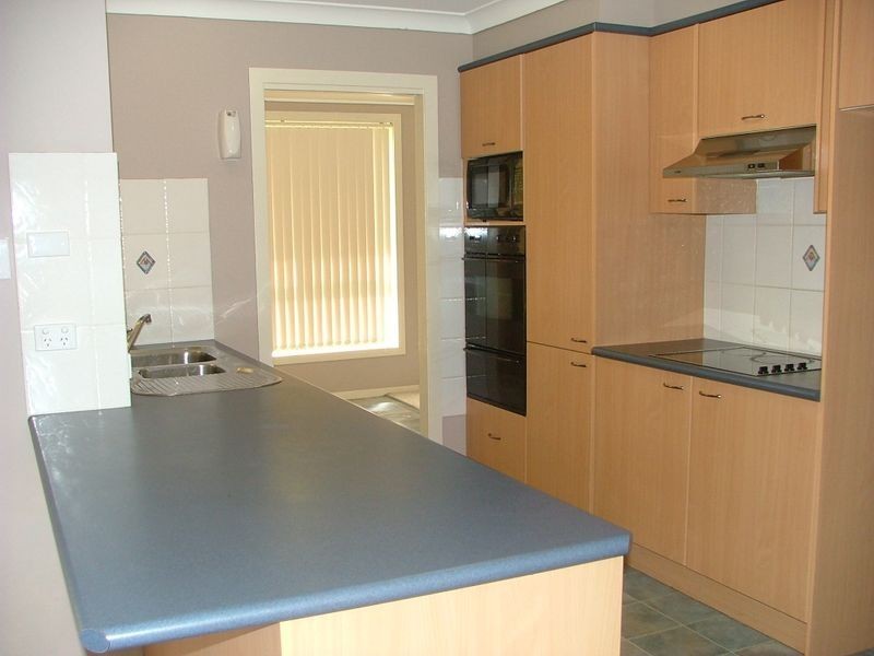 18 Solander Place, Lake Cathie NSW 2445