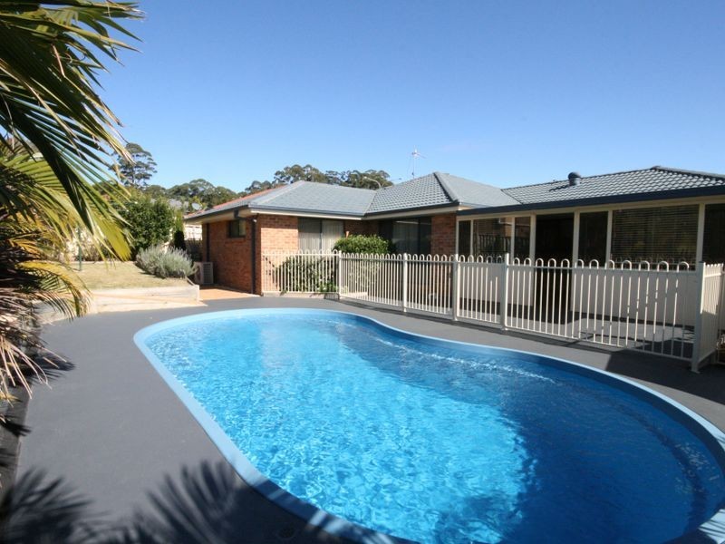 14 Seawind Chase, Bonny Hills NSW 2445