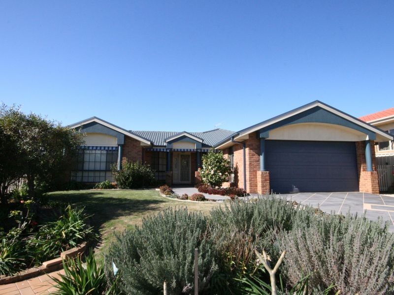 14 Seawind Chase, Bonny Hills NSW 2445