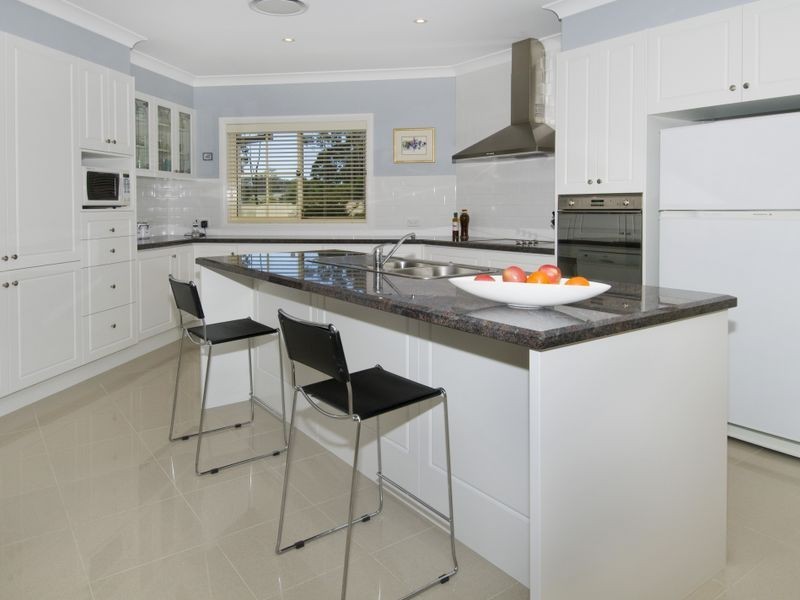 7 Shearwater Court, Lake Cathie NSW 2445