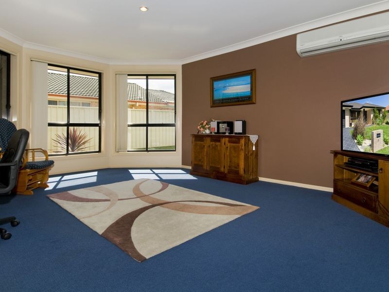 38 Explorers Way, Lake Cathie NSW 2445