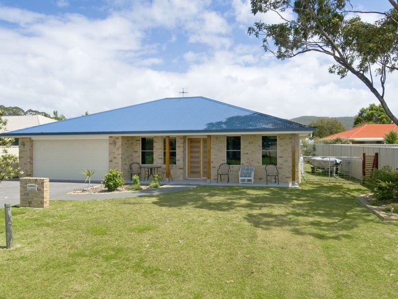 38 Seawind Chase, Bonny Hills NSW 2445