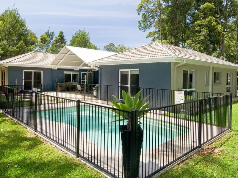 43 Lakeside Way, Lake Cathie NSW 2445