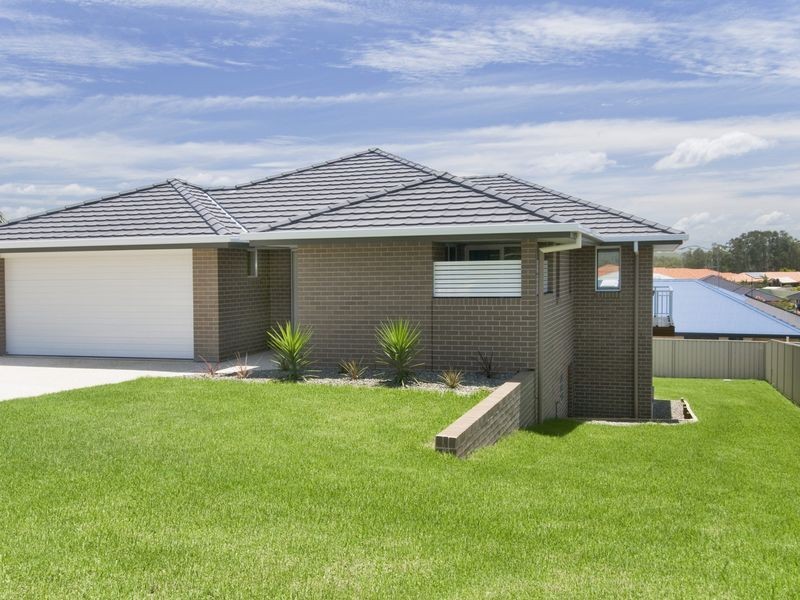 55 Fiona Crescent, Lake Cathie NSW 2445