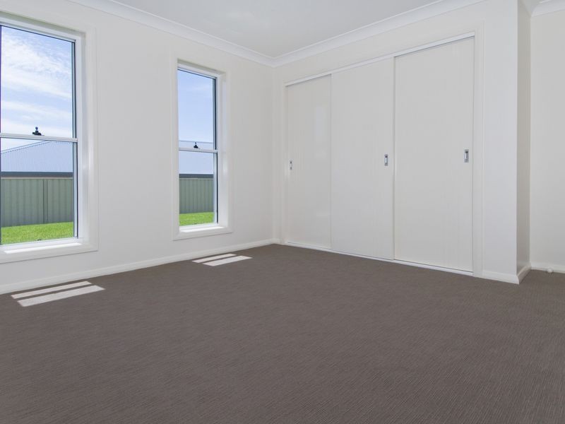 55 Fiona Crescent, Lake Cathie NSW 2445