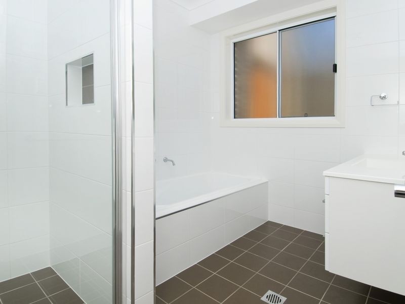 55 Fiona Crescent, Lake Cathie NSW 2445