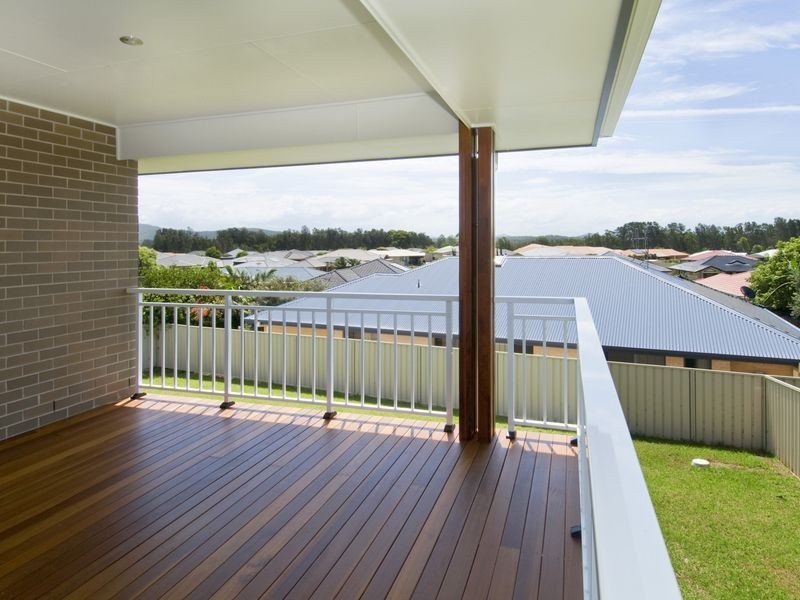 55 Fiona Crescent, Lake Cathie NSW 2445