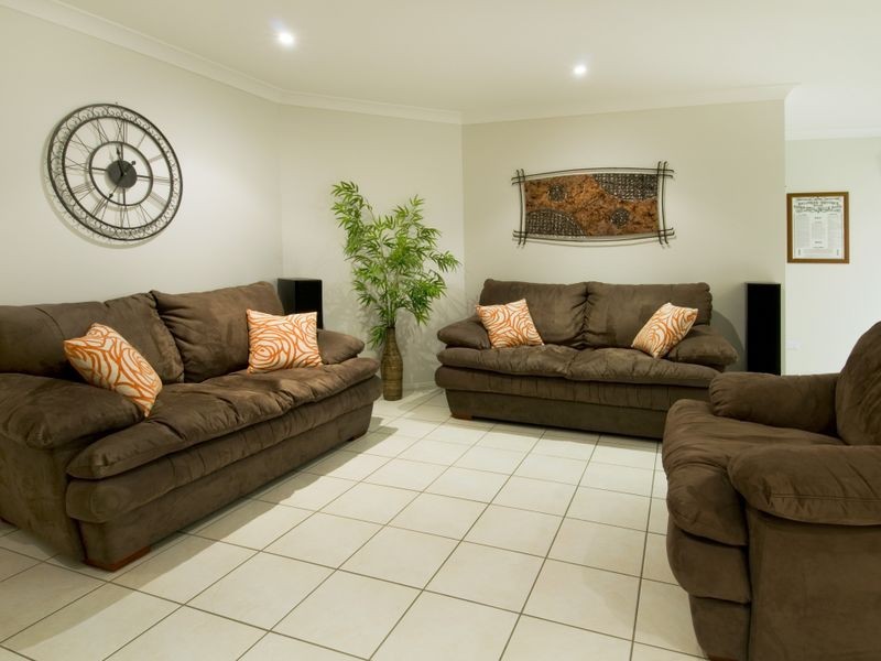 63 Fiona Crescent, Lake Cathie NSW 2445