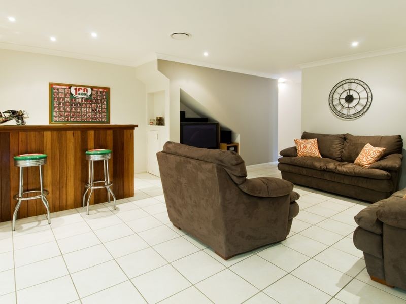 63 Fiona Crescent, Lake Cathie NSW 2445
