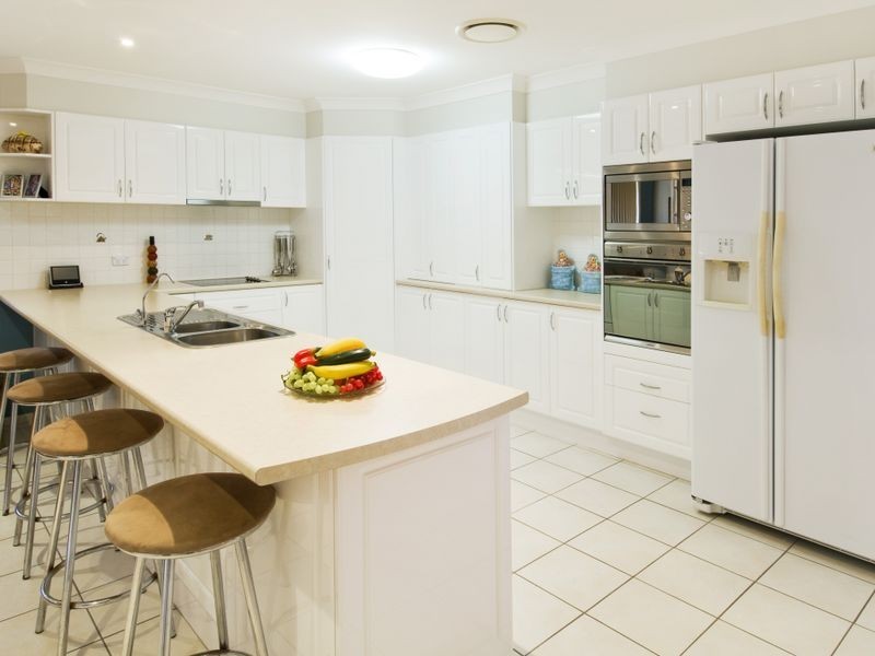 63 Fiona Crescent, Lake Cathie NSW 2445