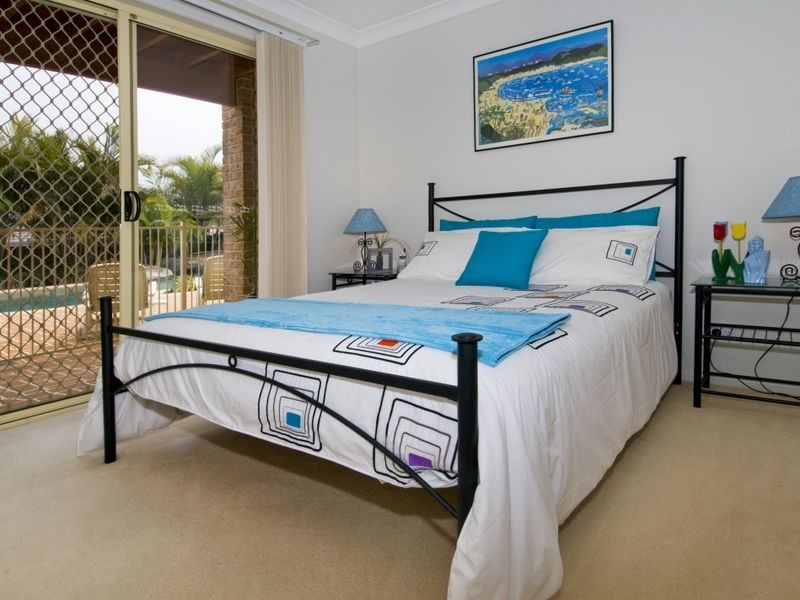 63 Fiona Crescent, Lake Cathie NSW 2445