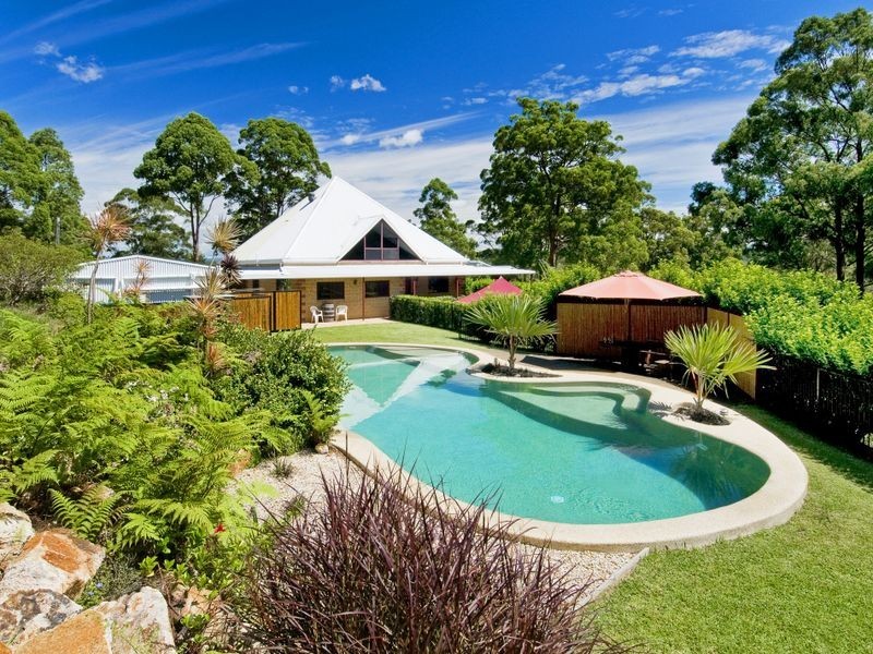 6 Cooinda Place, Lake Cathie NSW 2445