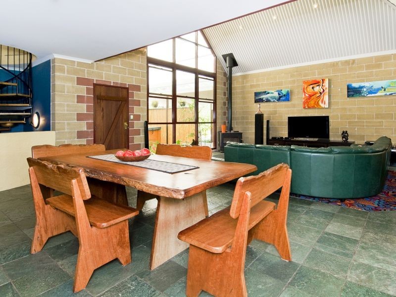 6 Cooinda Place, Lake Cathie NSW 2445