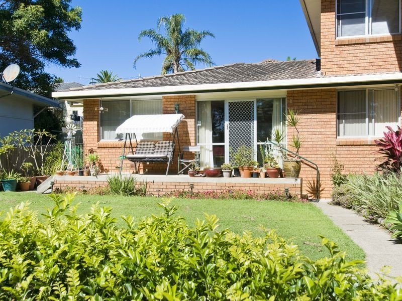 1/18 Aqua Cres, Lake Cathie NSW 2445