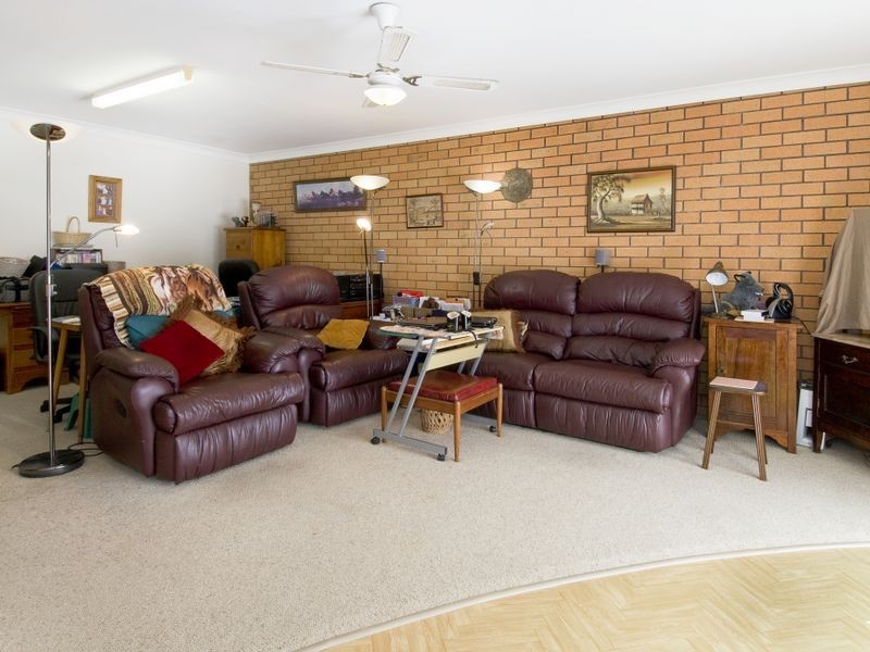 1/18 Aqua Cres, Lake Cathie NSW 2445