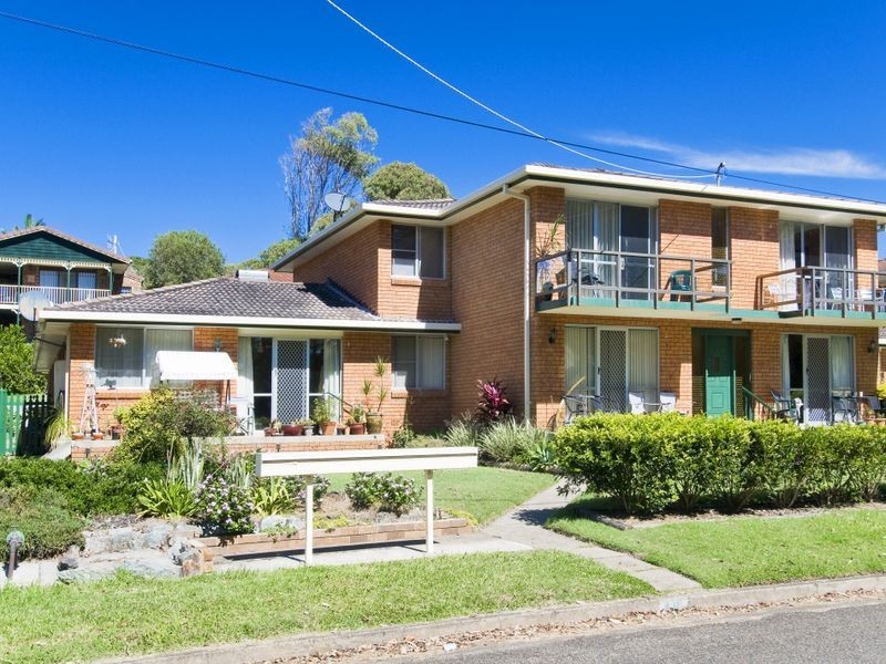 1/18 Aqua Cres, Lake Cathie NSW 2445