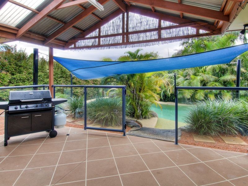 10 Solander Place, Lake Cathie NSW 2445