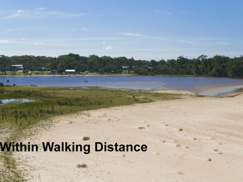 1/22 Aqua Crescent, Lake Cathie NSW 2445