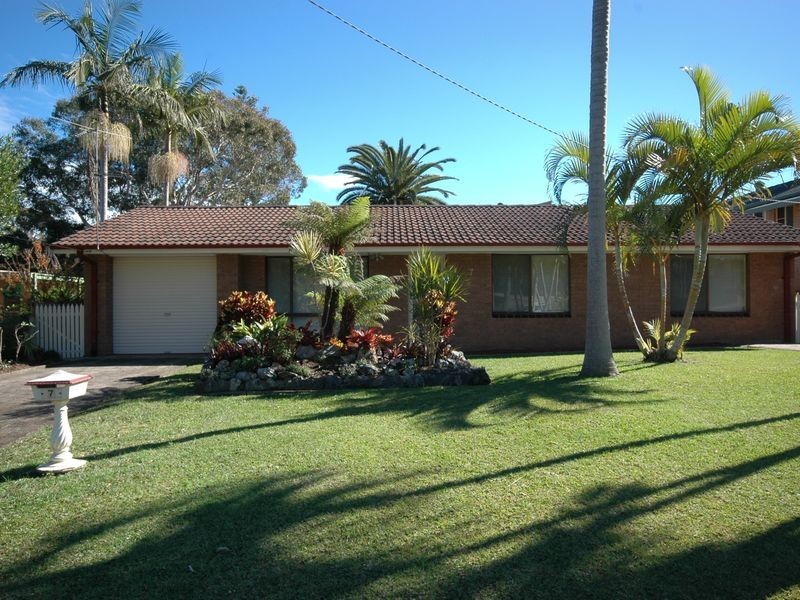 7 Mullaway Road, Lake Cathie NSW 2445