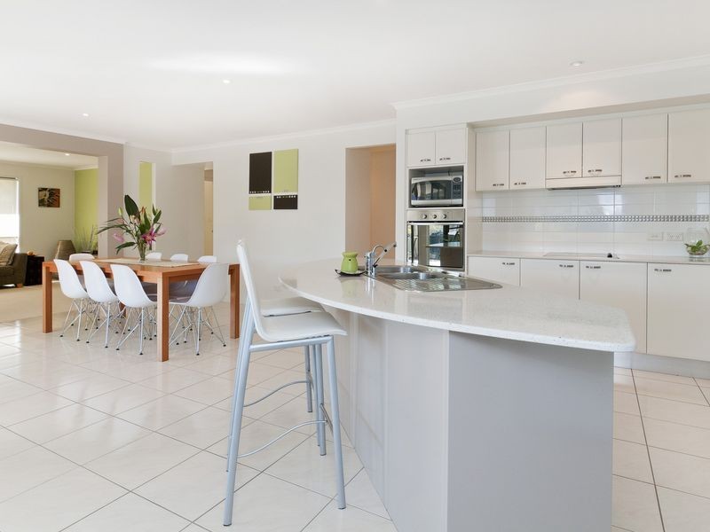 5 Solebay Place, Lake Cathie NSW 2445